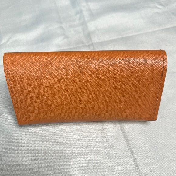 TORY BURCH Sunglasses with case - Picture 9 of 14